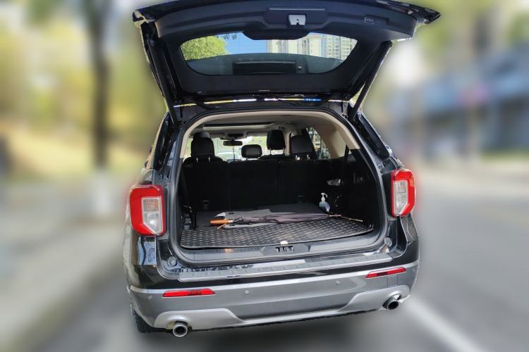 Used Ford Explorer 2020 EcoBoost 285 4x4 Titanium Edition 7-Seater
