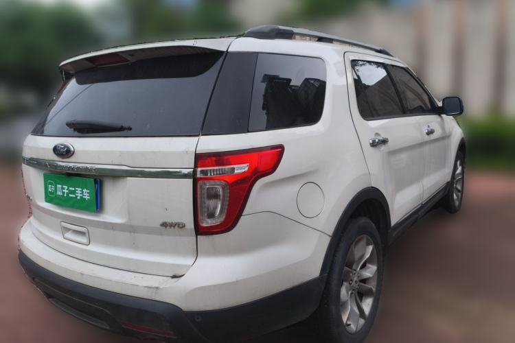 Used Ford Explorer 2013 3.5L Deluxe Model
