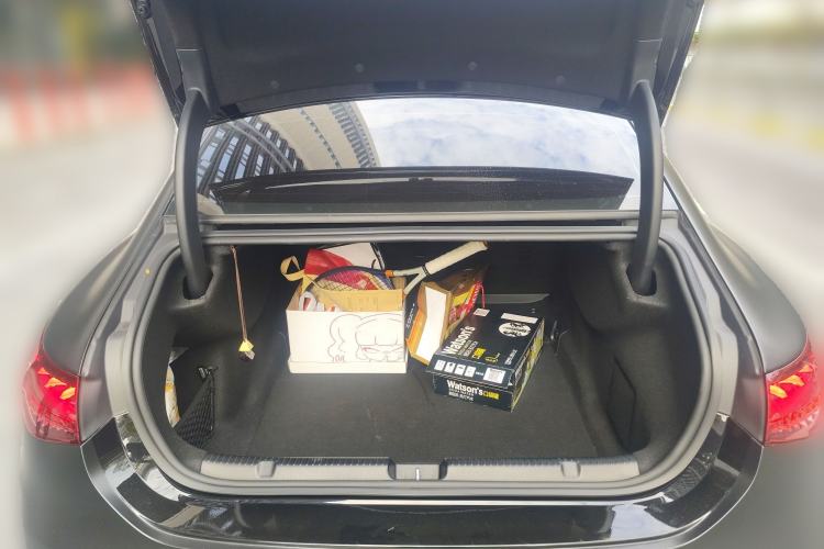 Used Mercedes-Benz EQE 2022 350 First Edition Special Version