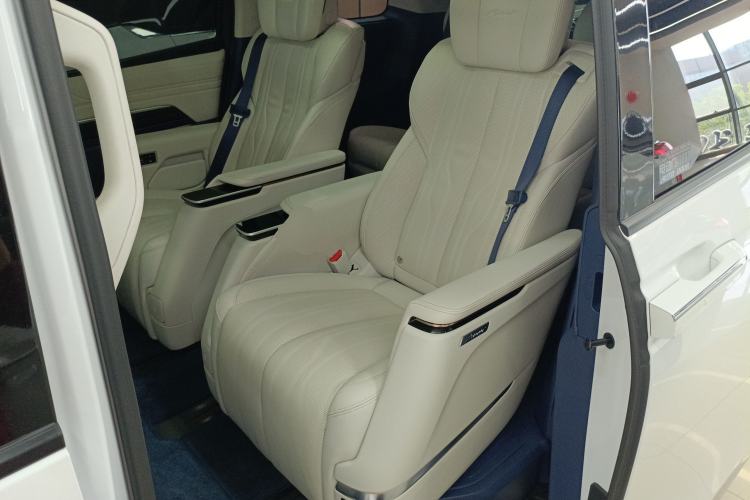 Used Buick Century 2023 2.0T Six-Seater Yinshi Edition