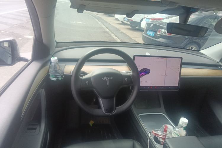 Used Tesla Model Y 2021 Standard Range Rear-Wheel Drive Version