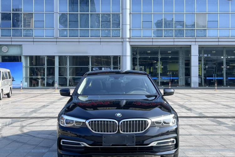Used BMW 5 Series 2020 525Li Luxury Package