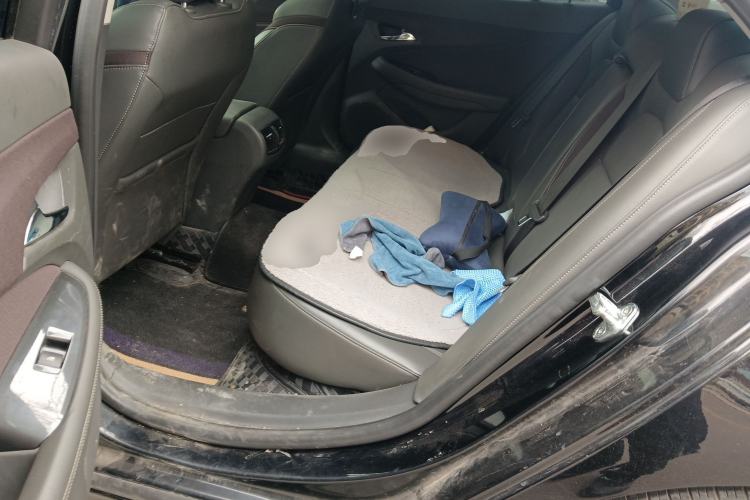 Used Chevrolet Malibu 2016 2.0L Automatic Luxury Edition