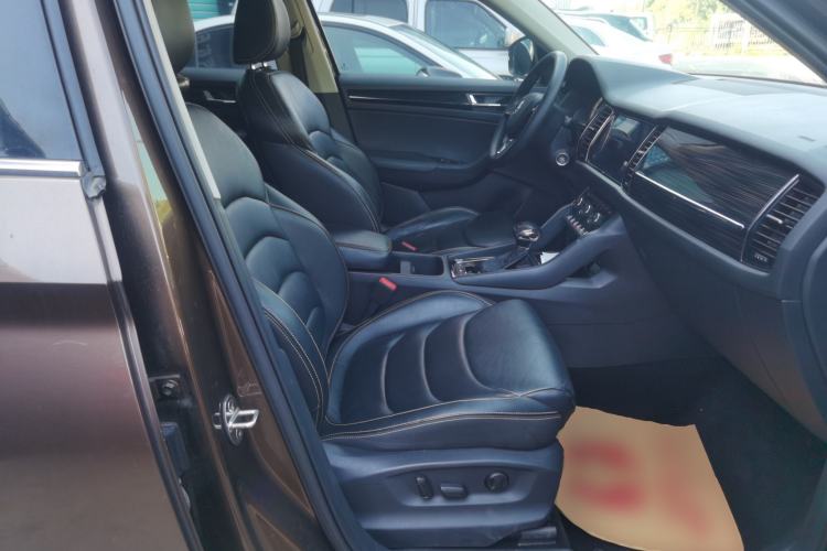 Used Skoda Kodiaq 2018 TSI330 7-Seater Two-Wheel-Drive Luxury Enjoyment Edition
