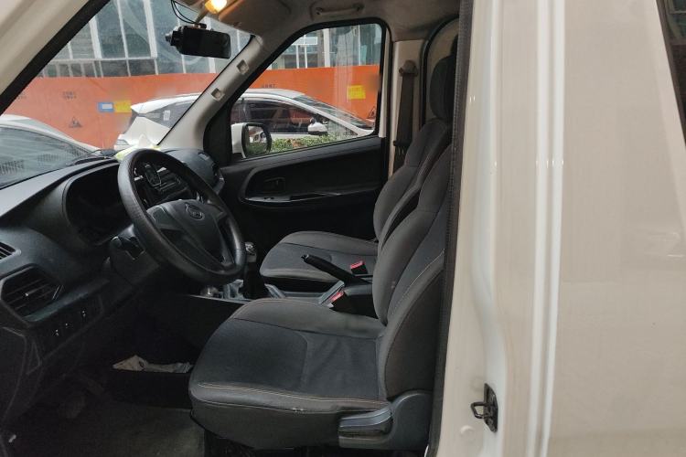 Used CHANGAN KAICHENG Ruixing EM60 2024 Comfort Model 6 Seats 41.86 kWh Side-Hinged Doors Left Front Seat