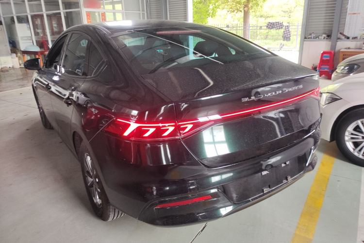 Used BYD Qin PLUS 2021 DM-i 55KM Prestige Model Exterior 2