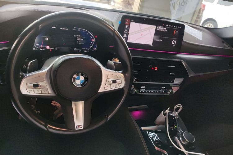 Used BMW 5 Series 2023 530Li Luxury Edition M Sport Package
