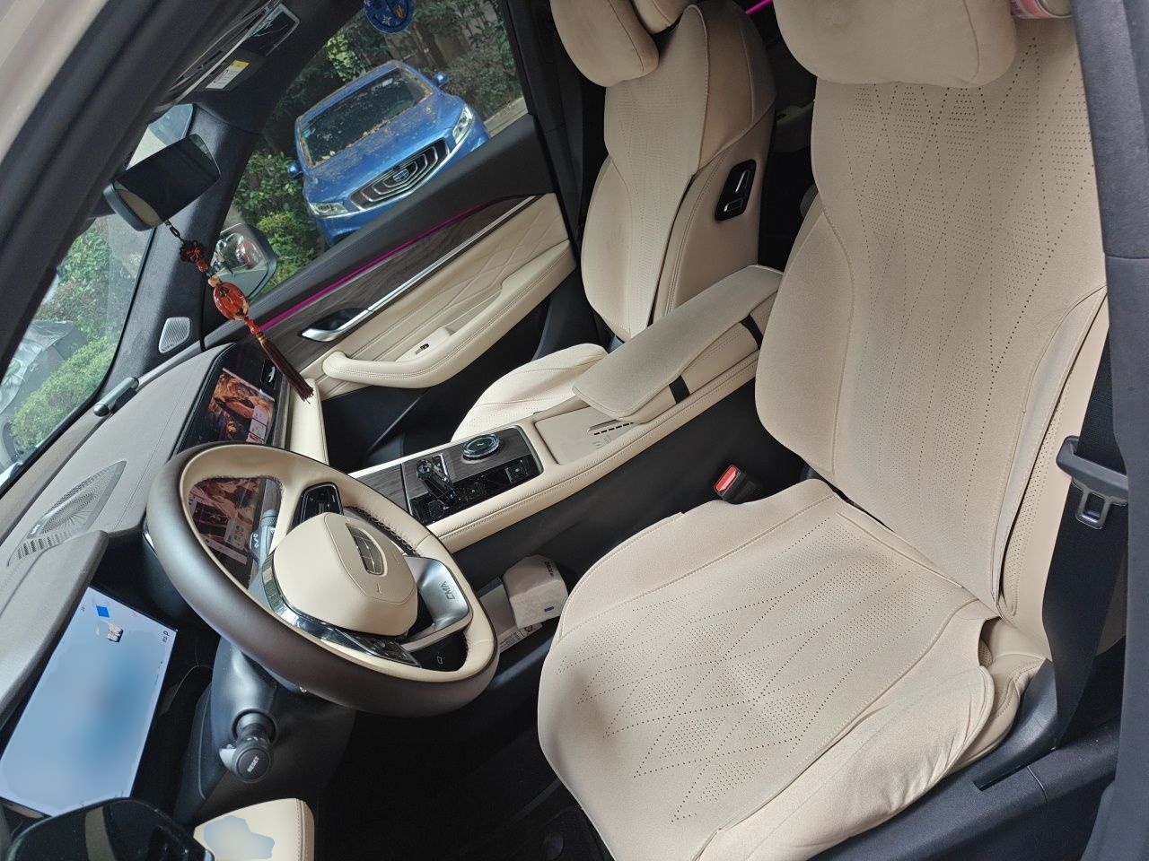 Geely Auto Monjaro L 2025 Dongfang Yao 2.0TD Automatic Lanxing Edition — снимка 15