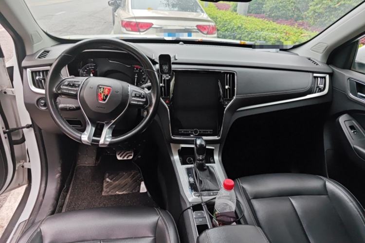 Used Roewe RX5 2016 30T Four-Wheel Drive Automatic Internet Smart Luxury Edition
