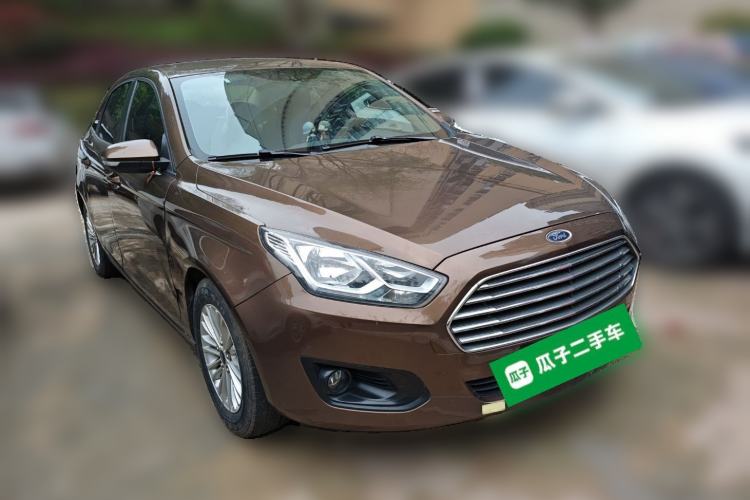 Used Ford Escort 2015 1.5L Manual Comfort Model
