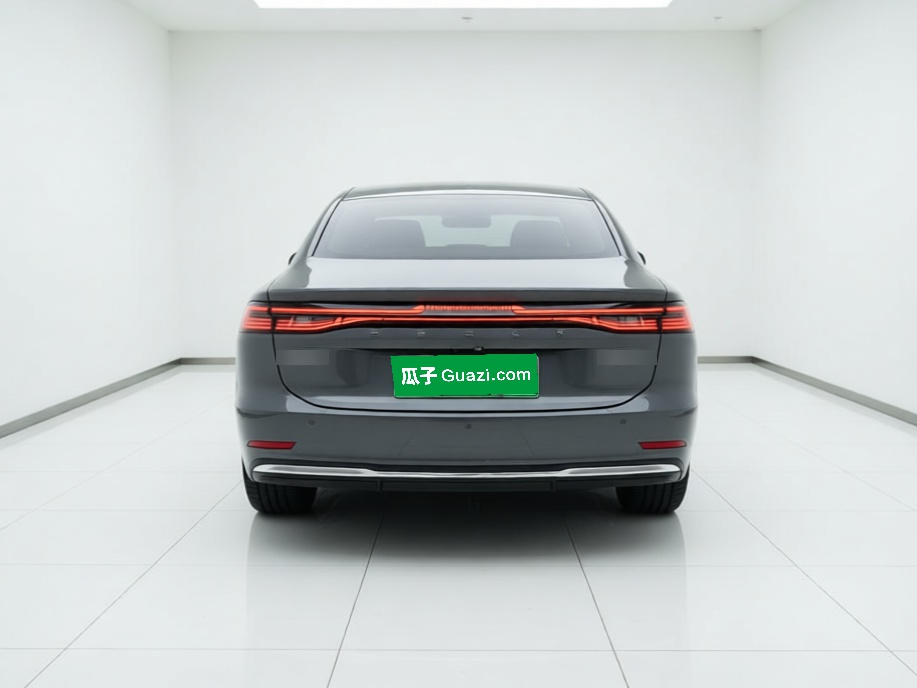 Geely Galaxy A7 2025 Model EM-i 70km Luxury Edition — снимка 5