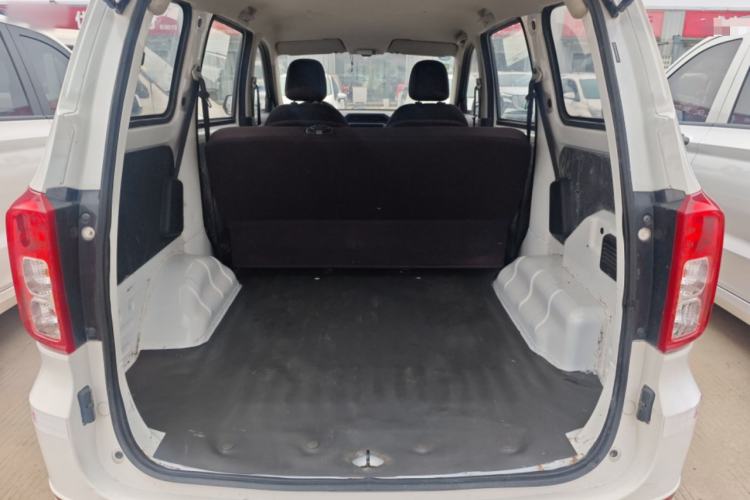 Used Wuling Hongguang 2019 1.5L S Basic Version China VI Standard LAR
