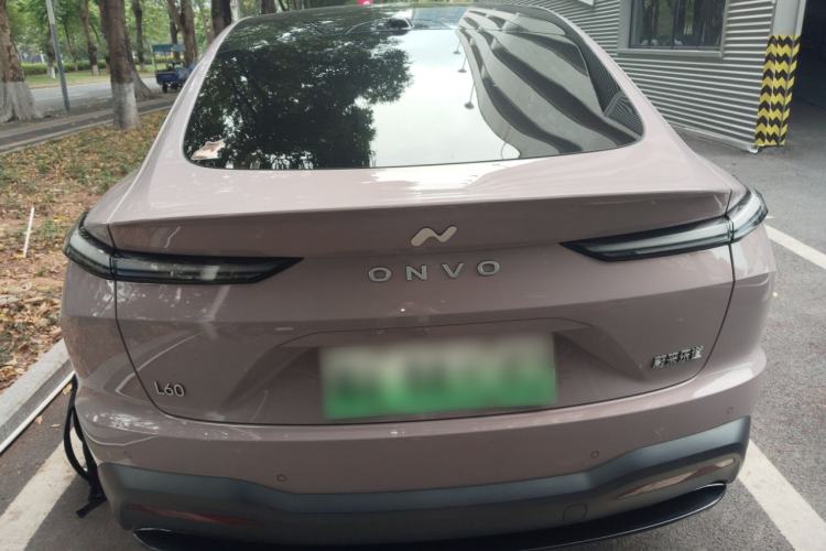 Used ONVO L60 2024 60 kWh Rear-Drive Version