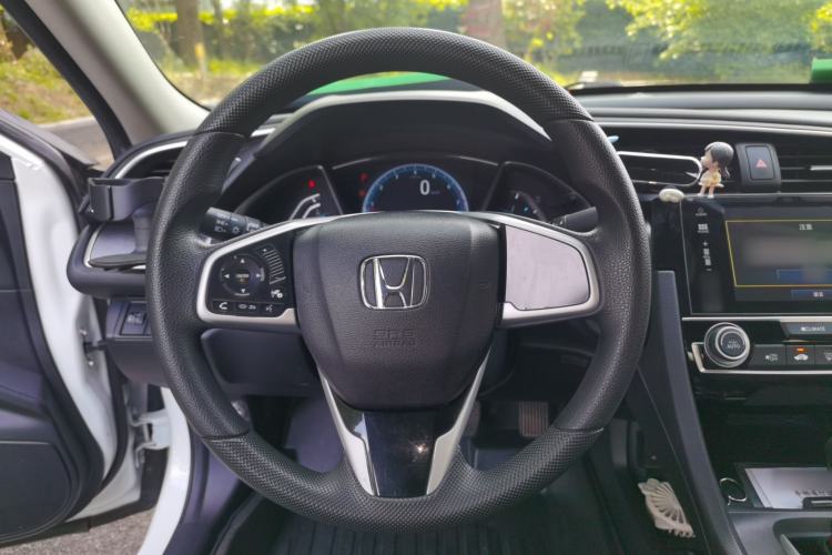 Used Honda Civic 2016 220TURBO CVT Luxury Edition