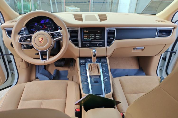 Used Porsche Macan 2014 Macan 2.0T
