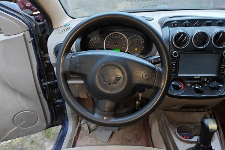 Used Wuling Hongguang 2010 1.4L Standard Version Steering Wheel