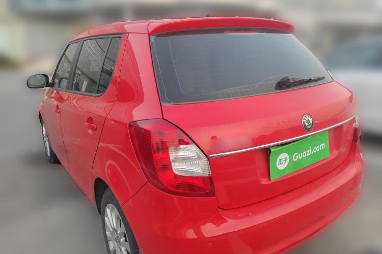 Used Skoda Fabia 2012 1.6L Automatic Crystal Edition
