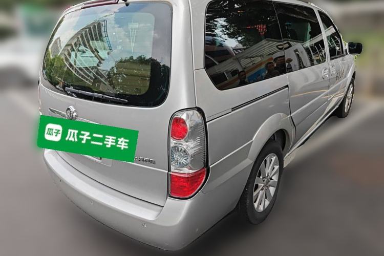 Used Buick GL8 2011 2.4L LT Executive Edition
