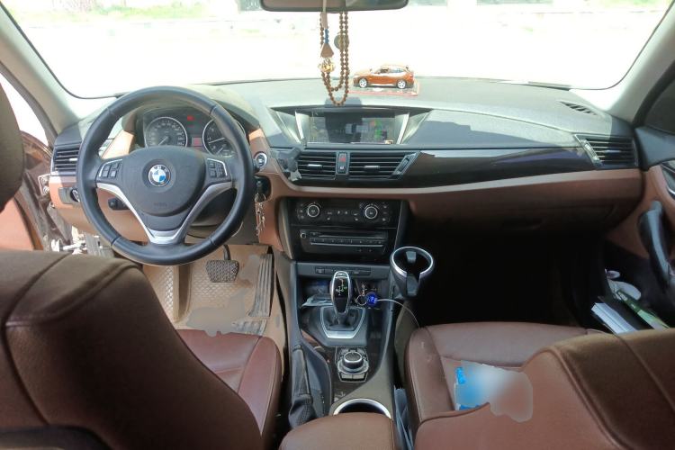 Used BMW X1 2013 xDrive20i X Design Package Center Console