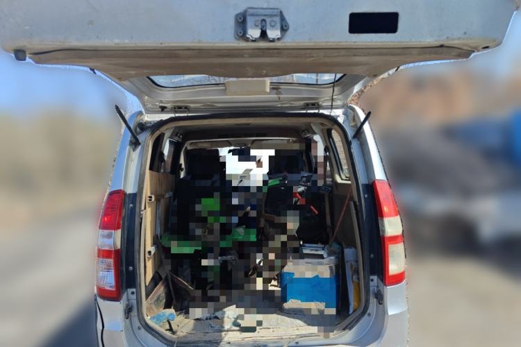 Used Wuling Hongguang 2010 1.4L Standard Version Trunk