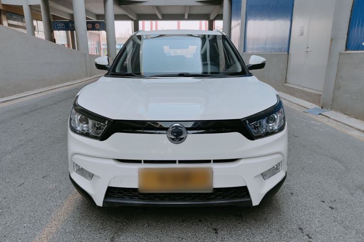 Used SsangYong Tivolan 2015 1.6L Automatic Two-Wheel Drive ZhiShang Edition
