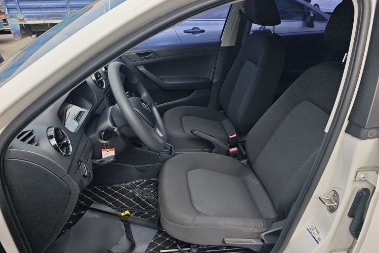 Used Volkswagen Jetta 2017 1.5L Automatic Fashion Model