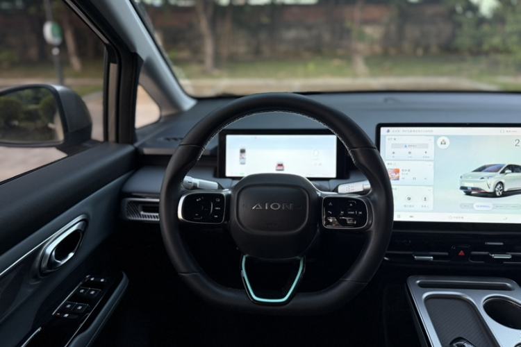 Used AION Y 2022 Plus 70 Smart Edition