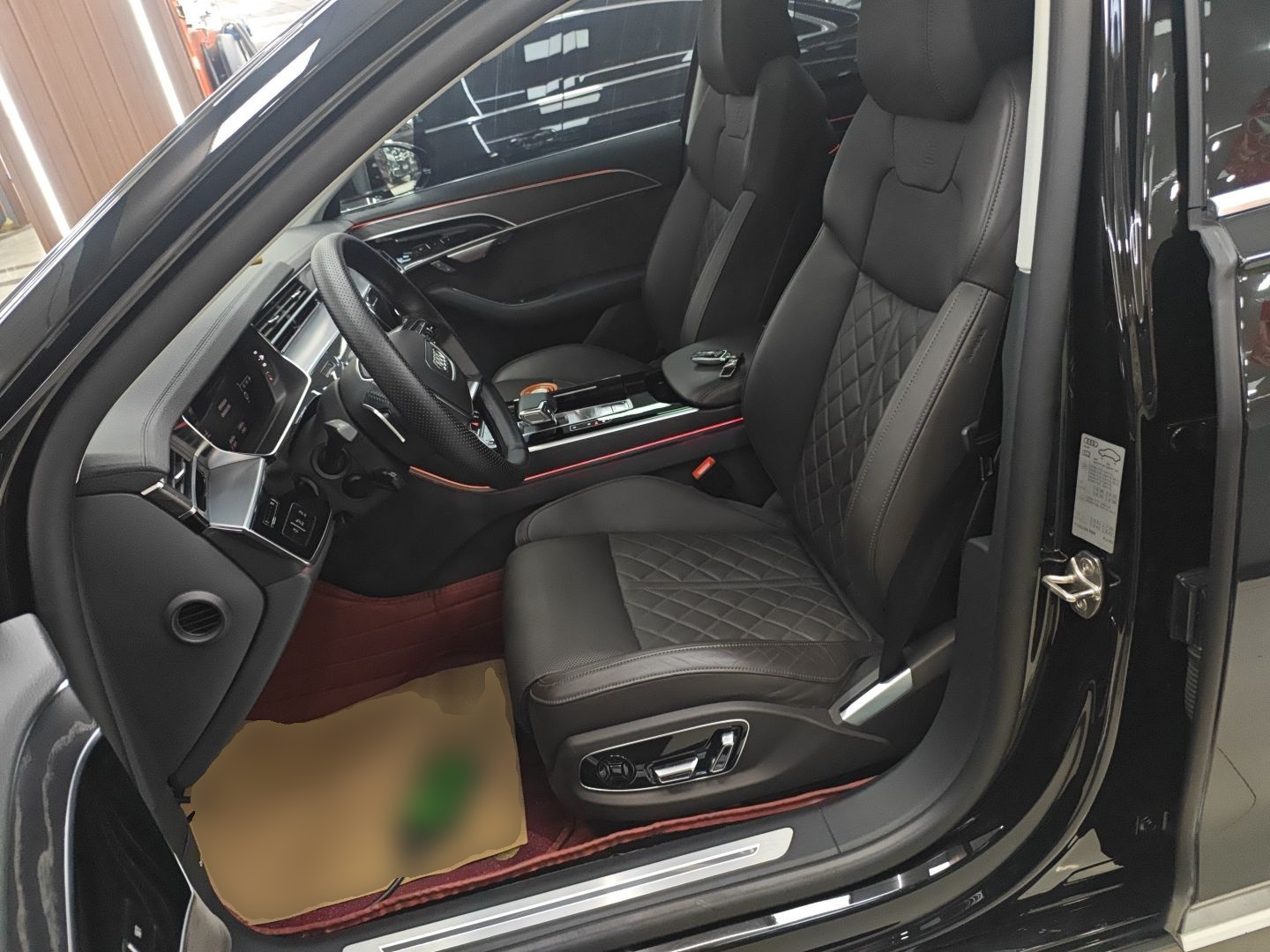 Interior delantero