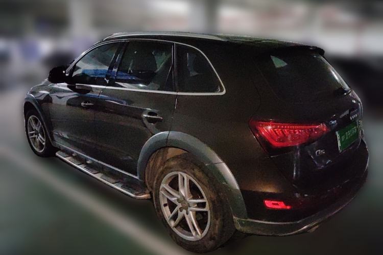 Used Audi Q5 2017 40 TFSI Comfort Model
