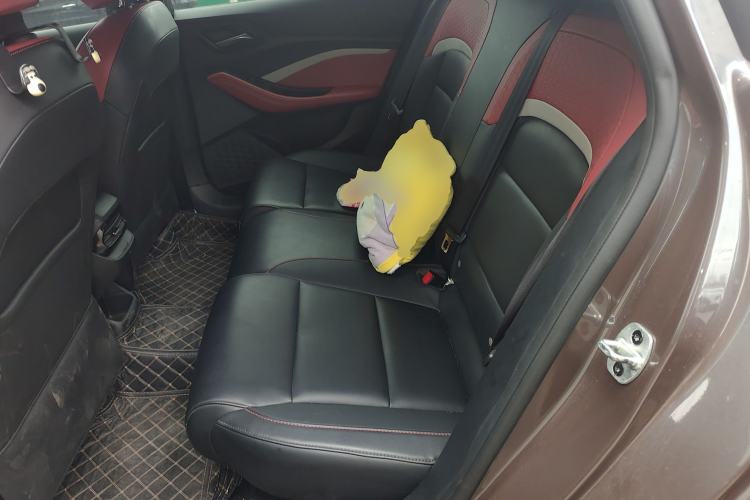 Used MG 5 2022 180 DVVT CVT Youth Luxury Edition
