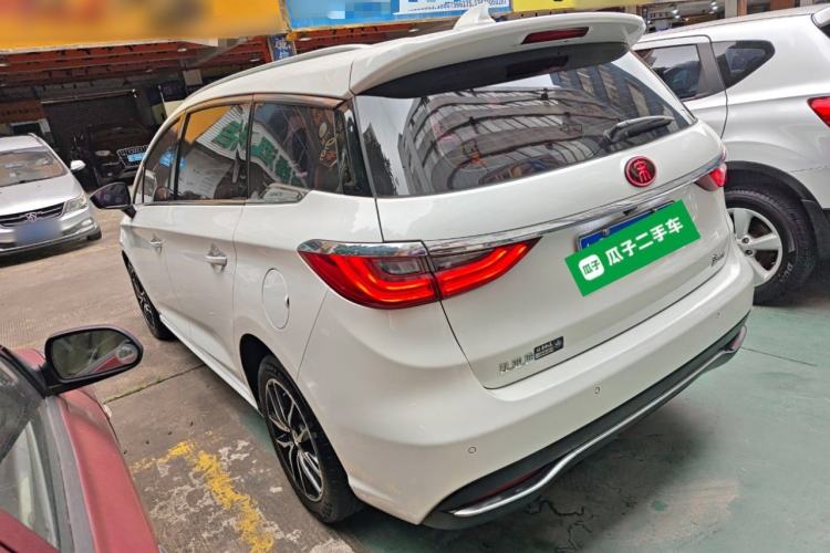 Used BYD Song MAX 2017 1.5T Automatic Smart Connect Elite 7-Seater