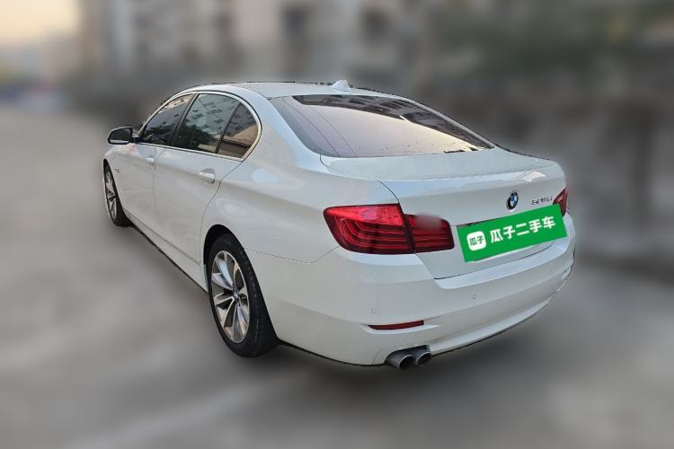 Used BMW 5 Series 2014 528Li Leading Model Rear Left 45 Deg