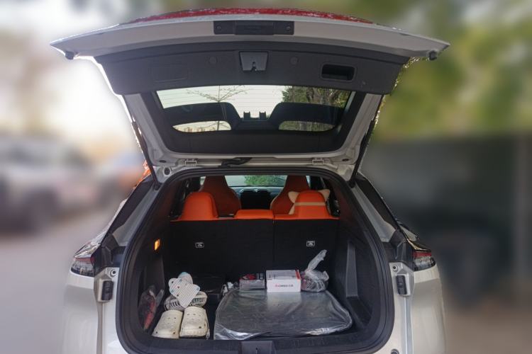 Used Dongfeng Aeolus L7 New Energy 2024 205 Pro Trunk