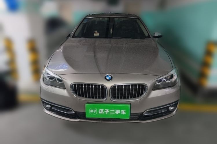Used BMW 5 Series 2014 525Li Luxury Design Package