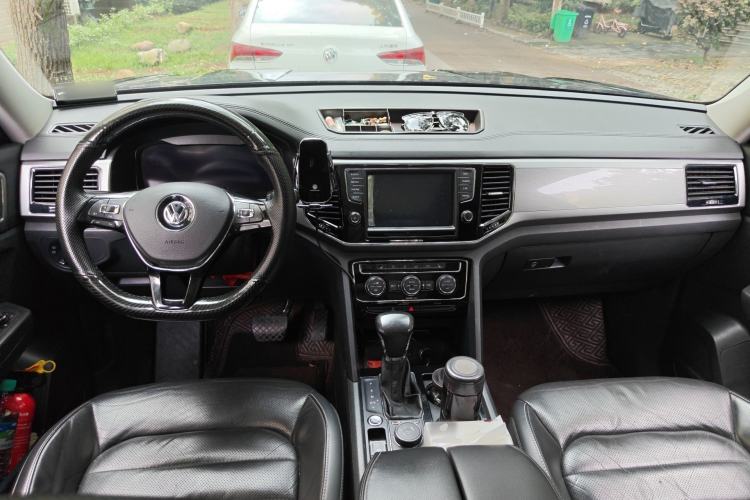 Used Volkswagen Teramont 2017 380TSI Four-Wheel Drive Luxury Edition Center Console