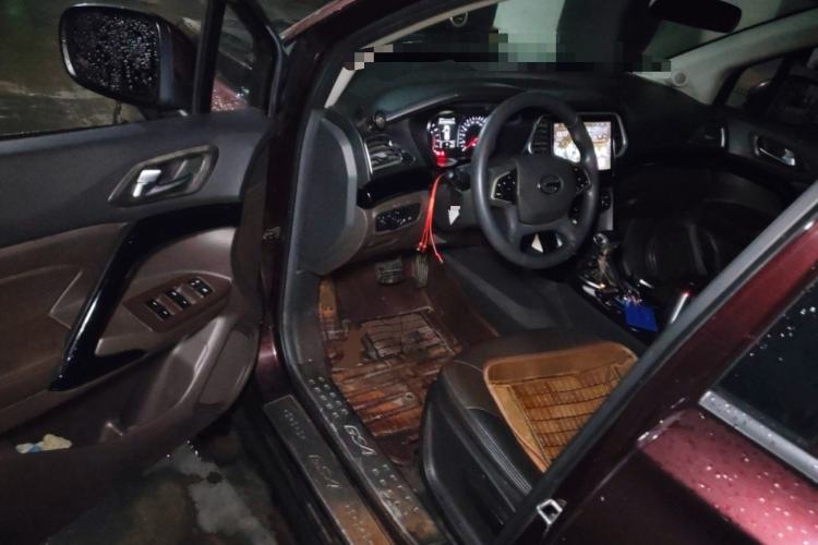 Used GAC Trumpchi GS4 2016 235T G-DCT Elite Edition Driver Seat