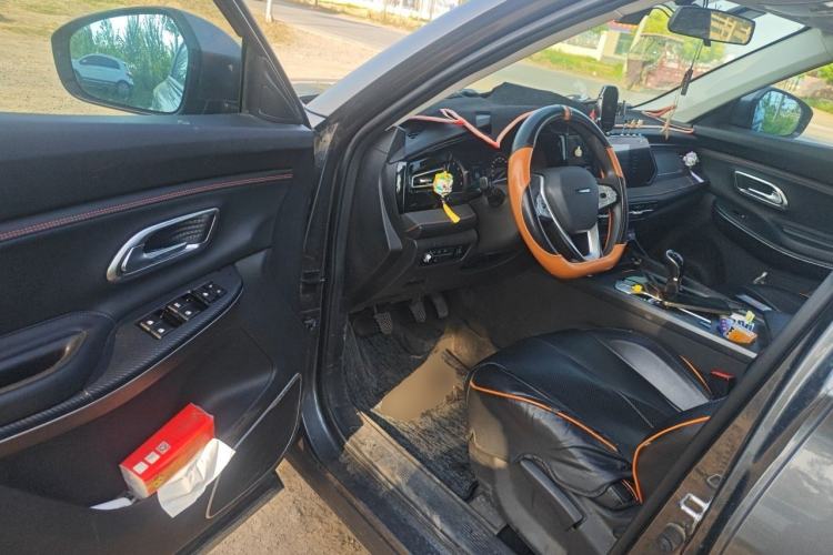 Used CHANGAN OSHAN X7 PLUS 2022 1.5T Manual Luxury Version
