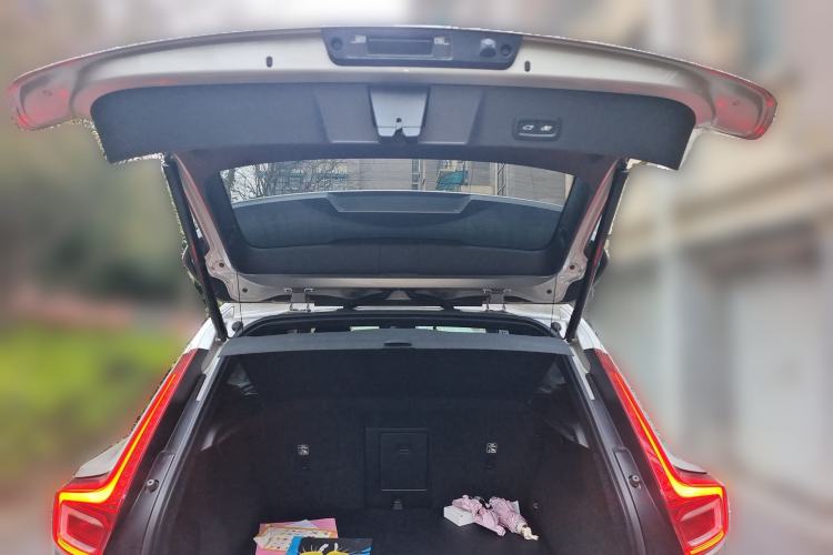 Used Volvo XC40 2023 B3 Zhiyuan Luxury Edition
