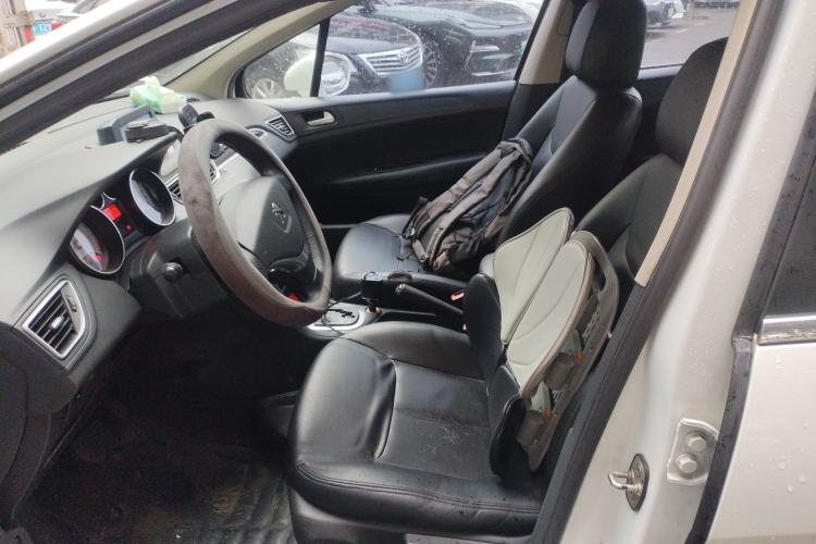 Used Peugeot 308 2014 Enjoy Edition Classic 1.6L Automatic Premium Model Left Front Seat