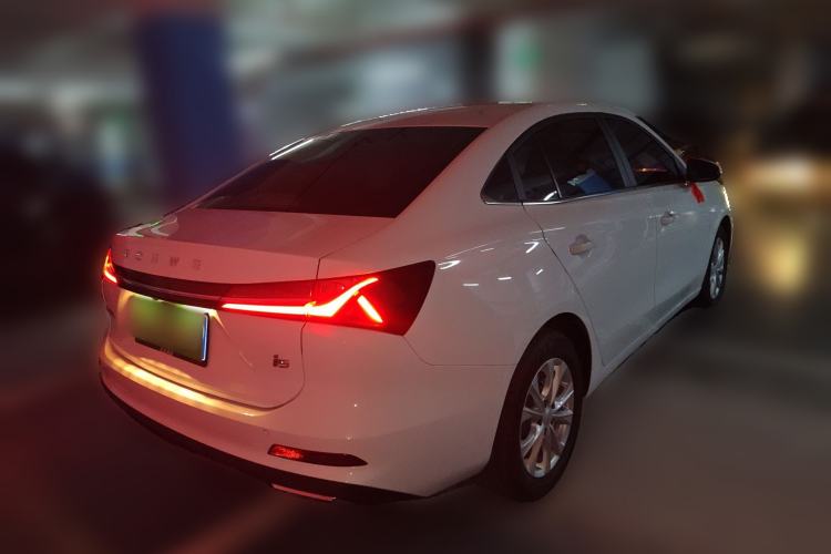 Used Roewe i5 2023 1.5L CVT Luxury Edition
