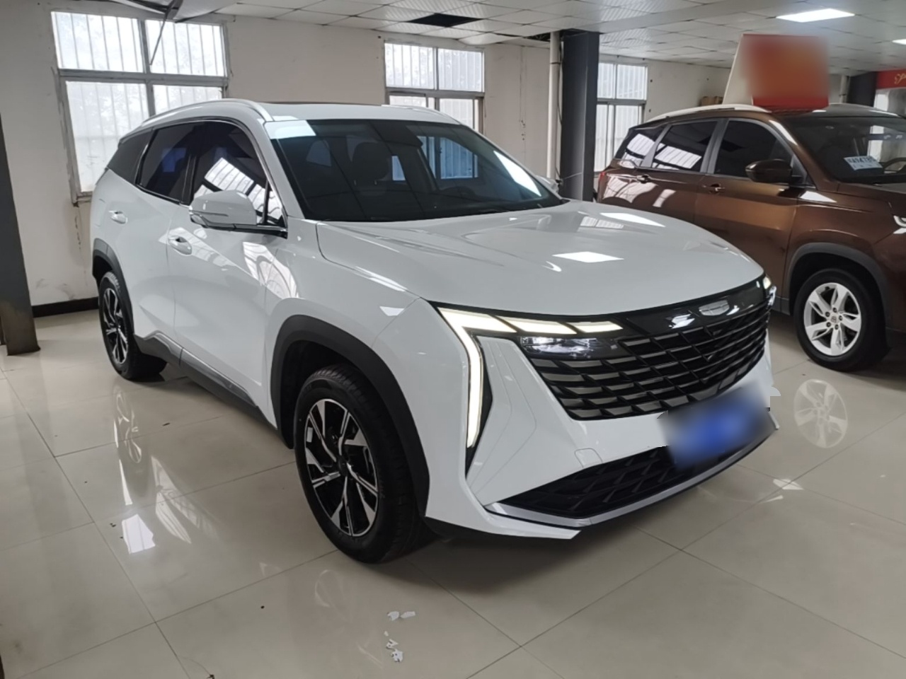 Geely Auto FX11 2024 1.5TD DCT Dragon Edition — снимка 3