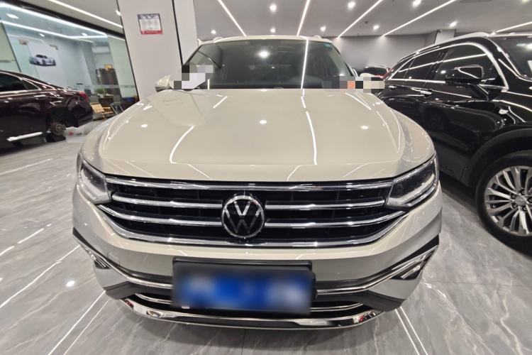 Used Volkswagen Tiguan L 2022 330TSI Automatic Two-Wheel Drive Smart Edition