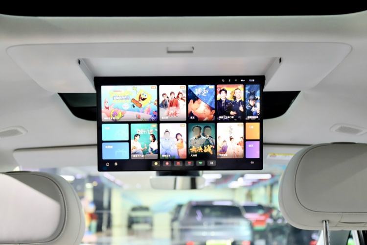 Used VOYAH Dream 2025 PHEV Four-Wheel-Drive Flagship Kunpeng Edition Interior 9