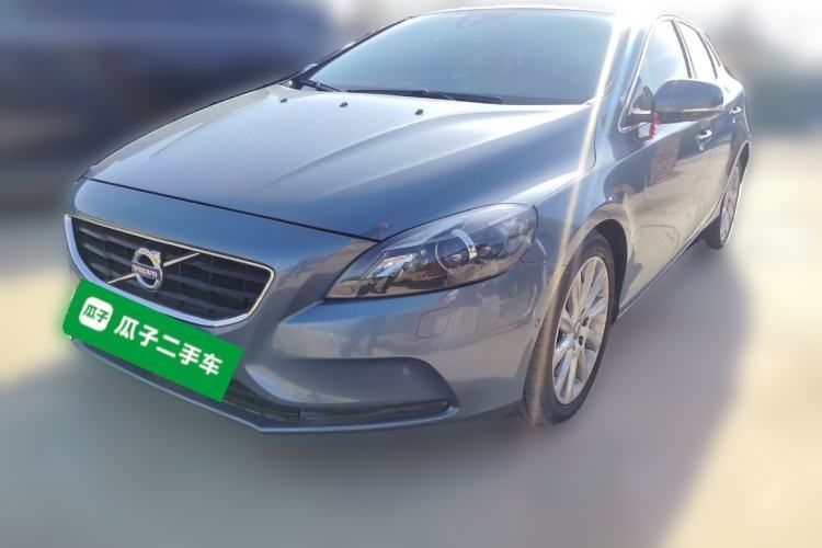 Used Volvo V40 2013 2.0T Zhiya Edition