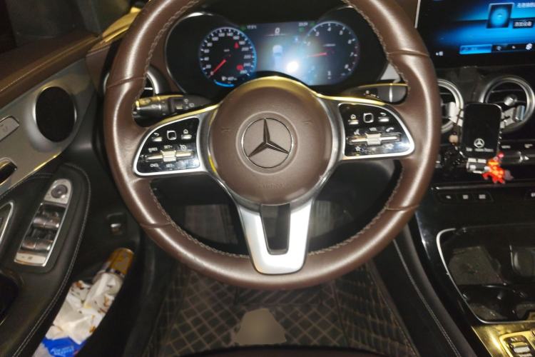 Used Mercedes-Benz GLC 2020 Facelifted GLC 260 L 4MATIC Dynamic Edition Steering Wheel