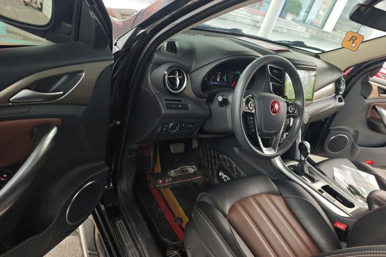 Used BYD Song 2017 Gaishe Upgrade Edition 1.5TID Automatic Elite Model Driver Seat