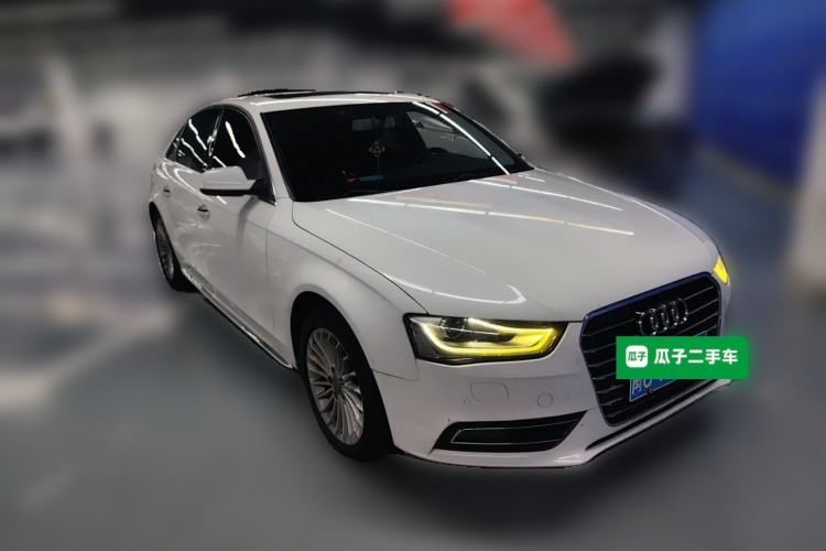 Used Audi A4L 2015 35 TFSI Automatic Comfort Model Front Right 45 Deg