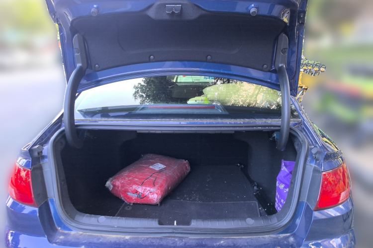 Used Geely Auto Emgrand GL 2018 1.4T Manual Elite Smart Connectivity Version
