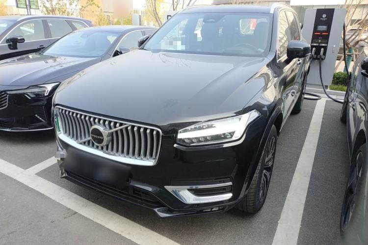 Used Volvo XC90 2023 B6 Zhiya Luxury 7-Seater
