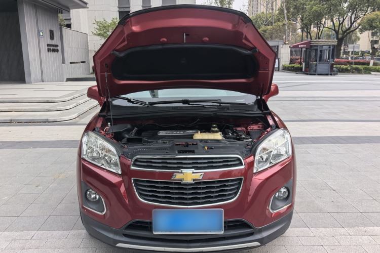 Used Chevrolet Trax 2014 1.4T Automatic Two-Wheel Drive Luxury Model Interior 11
